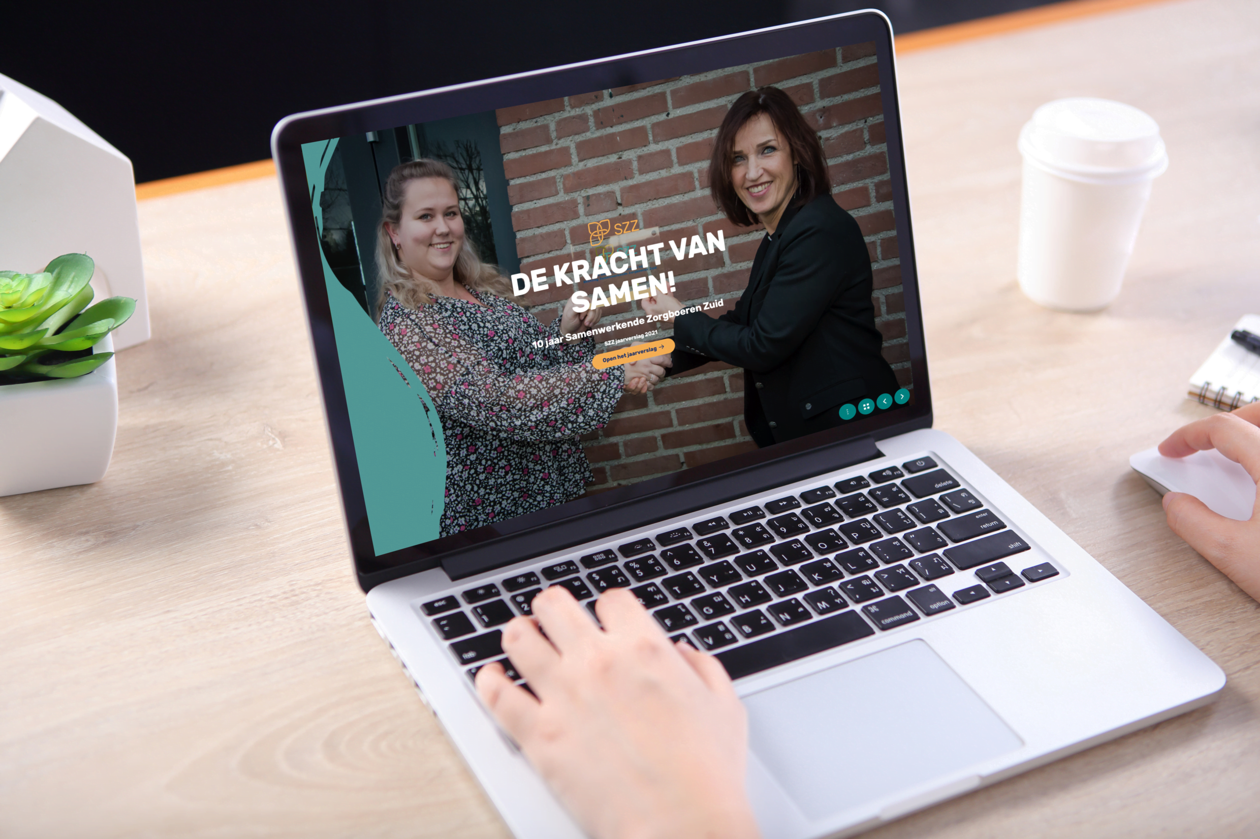 Voorbeeld_jaarverantwoording_zorg_laptop